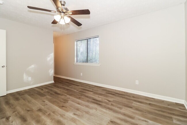 Foto del edificio - 5427 Covent Way