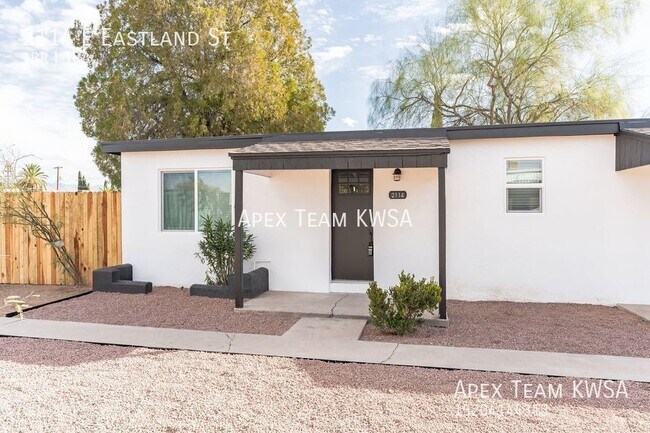Foto del edificio - $995- Beautifully Remodeled 1 Bed | 1 Bath...