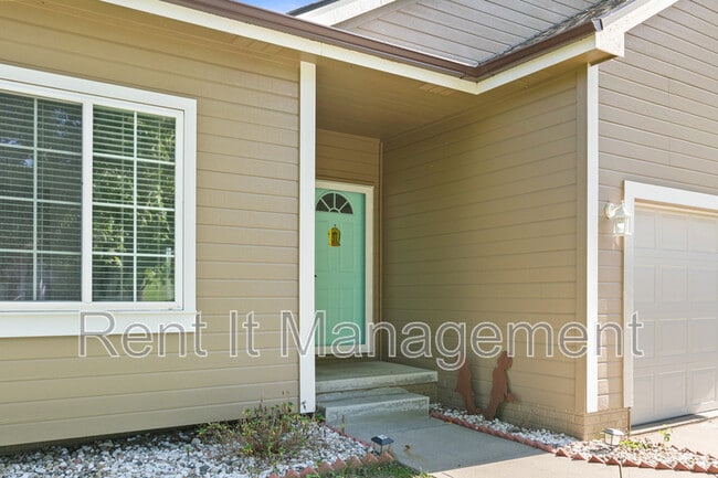 Building Photo - 7425 N 77th Ave