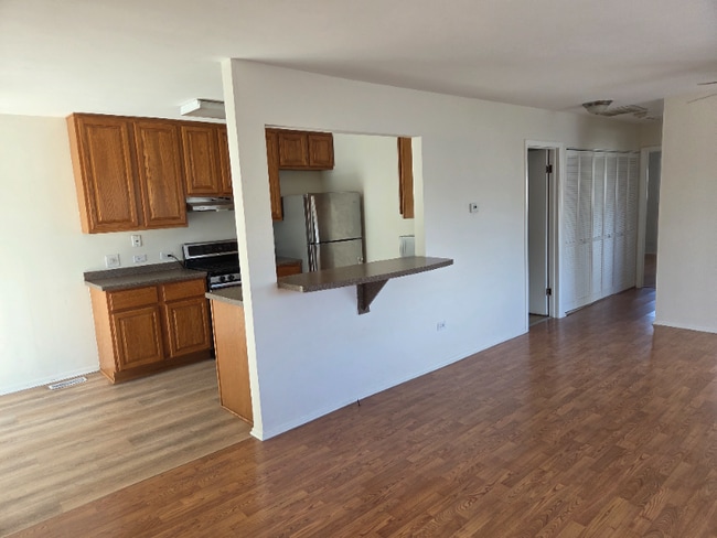 Building Photo - 724 Whitesail Dr