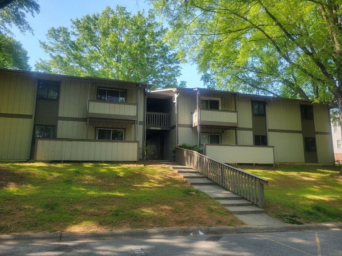 Primary Photo - Lower Level 2 bedroom/2 bath condo