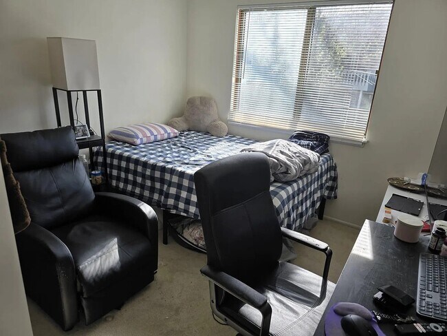 Foto del edificio - 232 Driftwood Ln