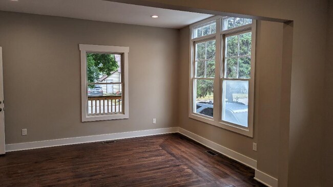 Foto del edificio - 709 N Fayette St