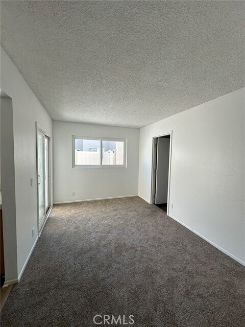 Building Photo - 34 Elksford Ave