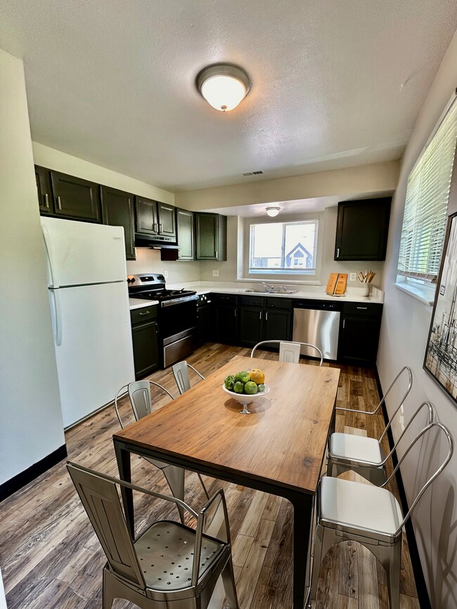 Building Photo - 1059 Mazatlan Cir