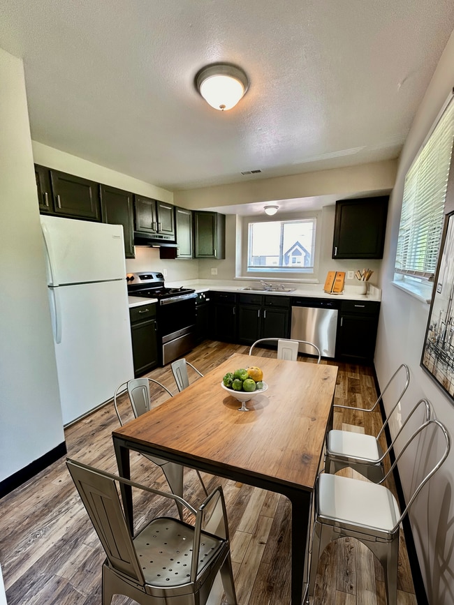 Building Photo - 1059 Mazatlan Cir