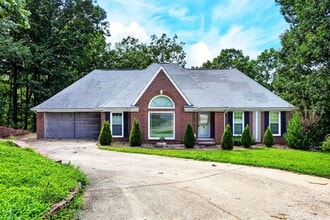 Building Photo - 1651 Flagstone Point NW