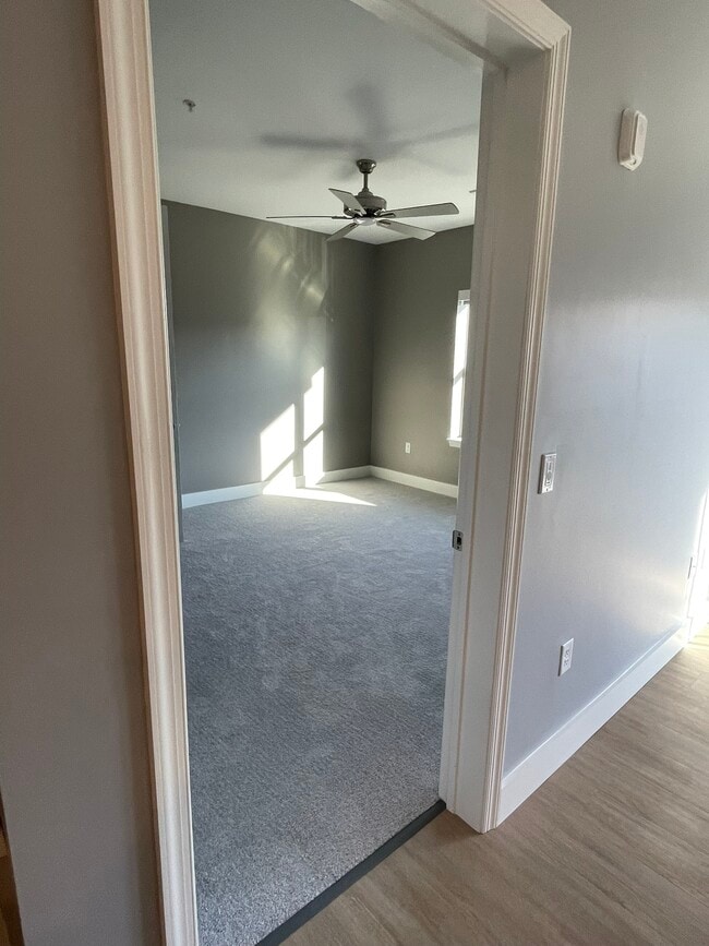Building Photo - Pointe Place Development