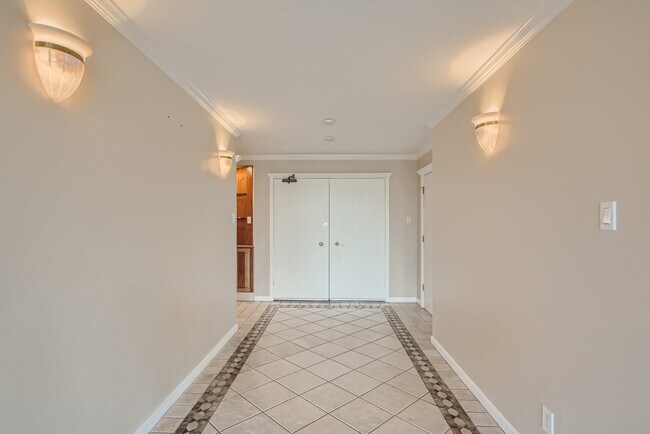 Foto del edificio - 550 E 12th Ave