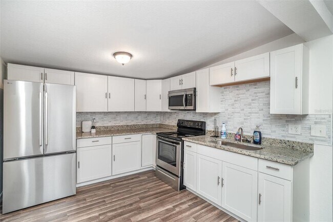 Foto del edificio - 211 Duxbury Ave