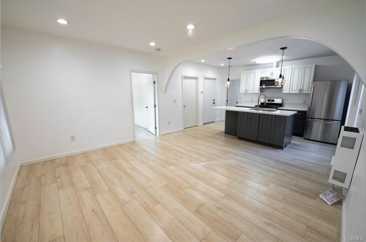 NEW APPLIANCES - 2715 Wabash Ave
