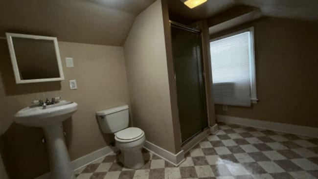 Photo - 4500 Winchester Rd House