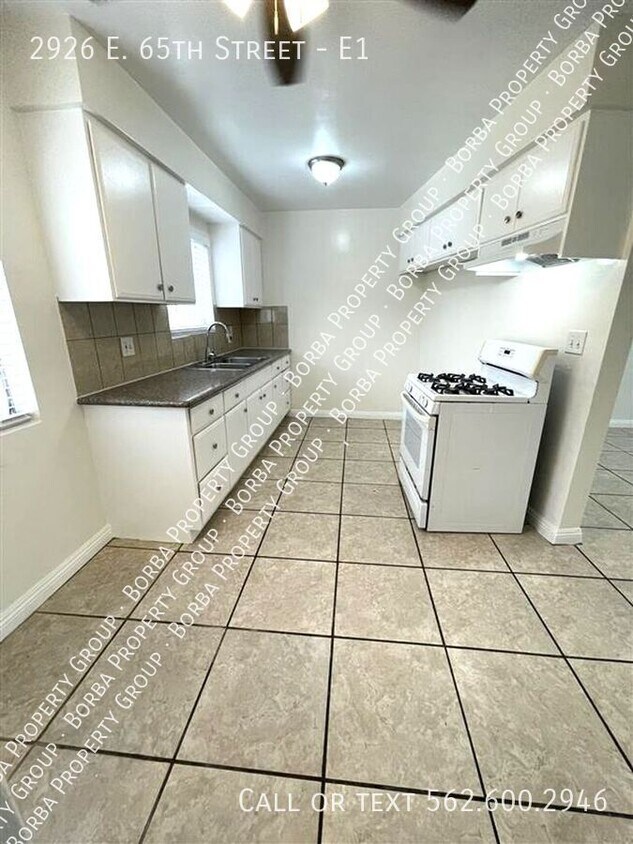 Foto principal - 2926 E 65th St