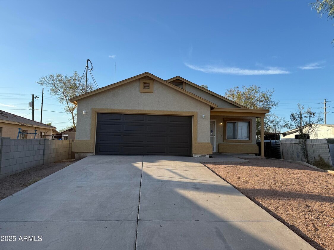Foto principal - 2320 W Cocopah St