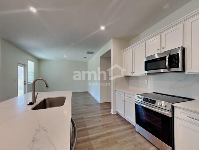 Foto del edificio - 12653 Percy Frst Ln