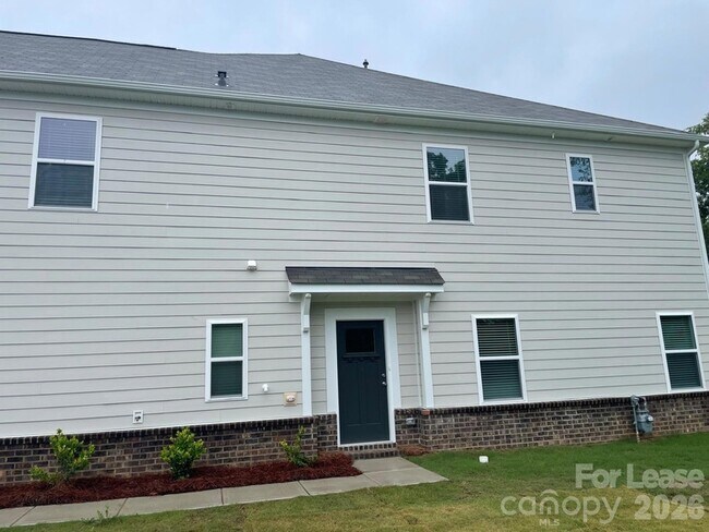 Foto del edificio - 347 Willowsford Dr