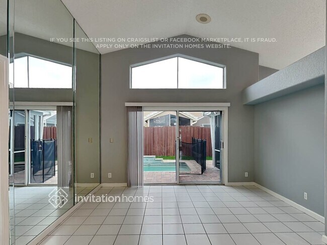 Foto del edificio - 7567 Stirling Bridge Blvd N