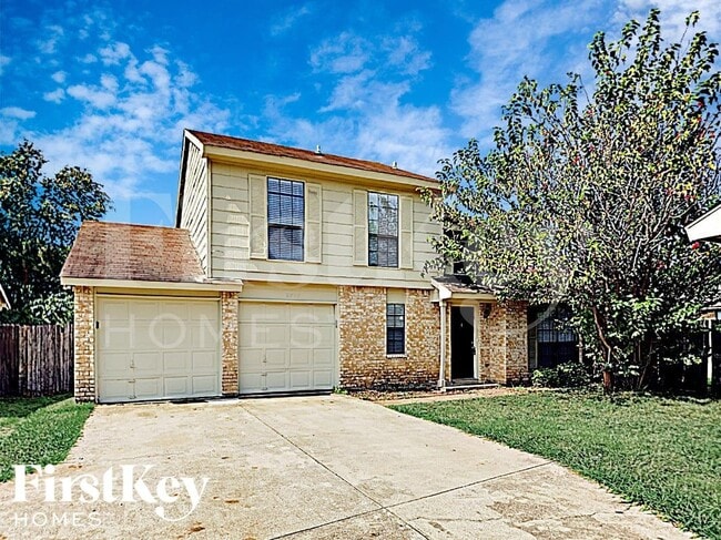 Building Photo - 2805 Galemeadow Dr