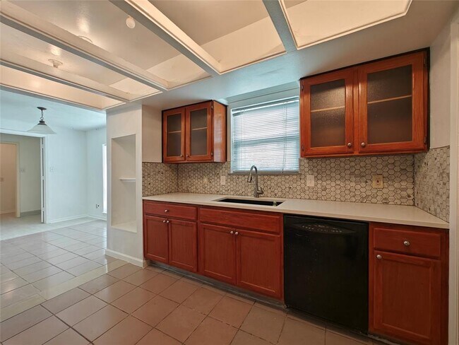 Foto del edificio - 4471 Yupon Ridge Dr
