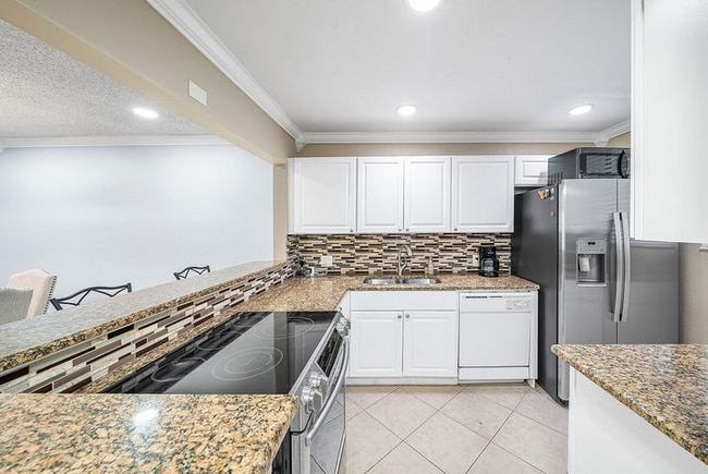 Building Photo - 4381 Trevi Ct