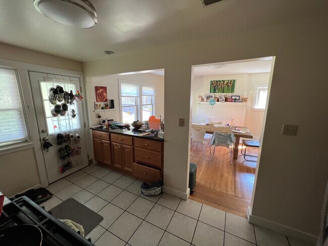 Foto del edificio - 5719 Forbes Ave