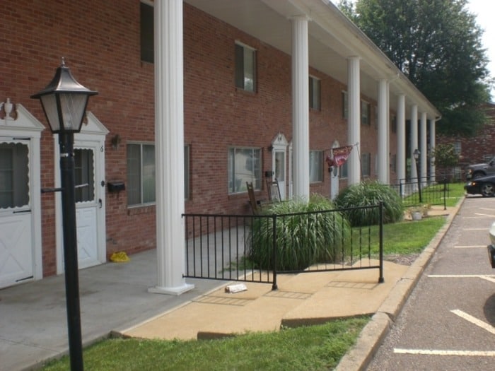 401 Tracy Loop Unit 3, Saint Clairsville, OH 43950 Room for Rent in