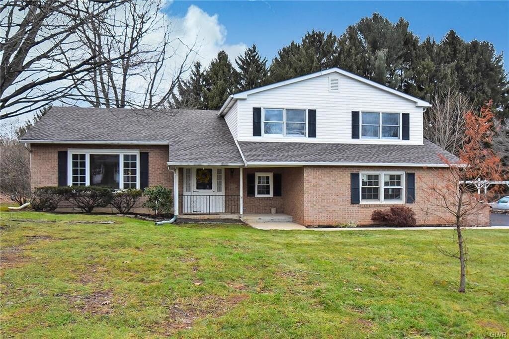 2033 Pleasant Dr, Bethlehem, PA 18015 House Rental in Bethlehem, PA