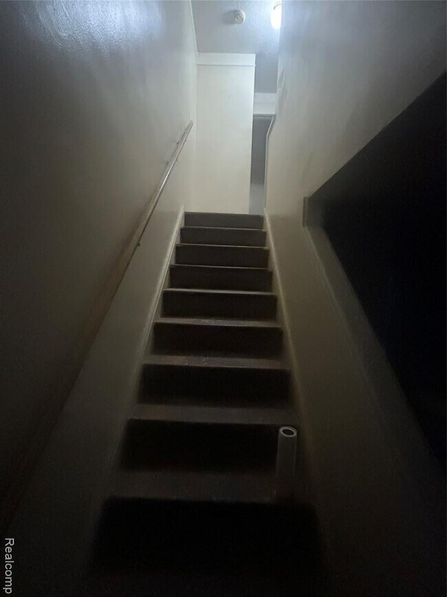 Building Photo - 32048 Cheboygan Ct