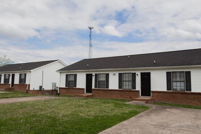 Building Photo - 119 Bennett Dr
