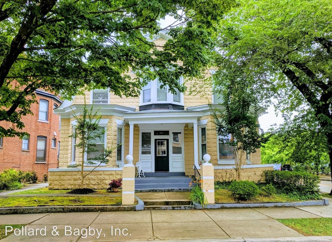 Primary Photo - 2600 Park Ave