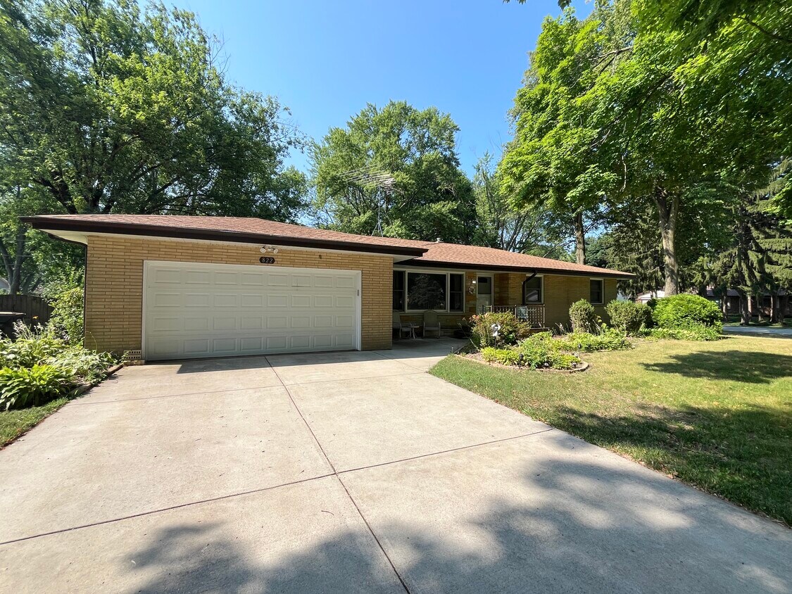 Foto principal - 822 Grant St