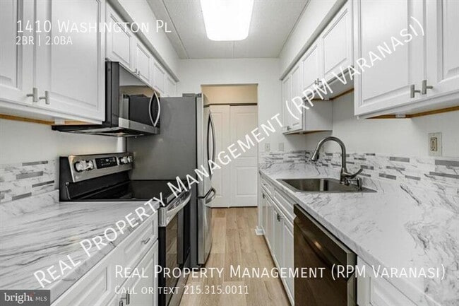 Building Photo - 1410 Washington Pl
