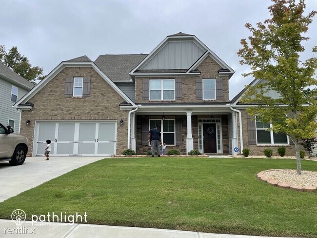 Foto del edificio - 4 br, 3.5 bath House - 1990 Woodmont Drive...