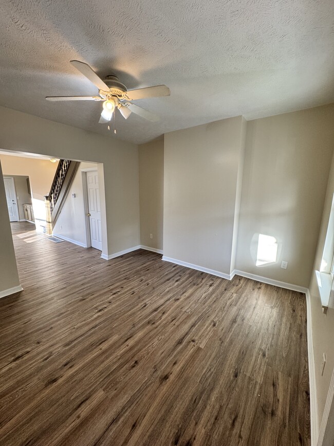 Building Photo - Fulton Duplex