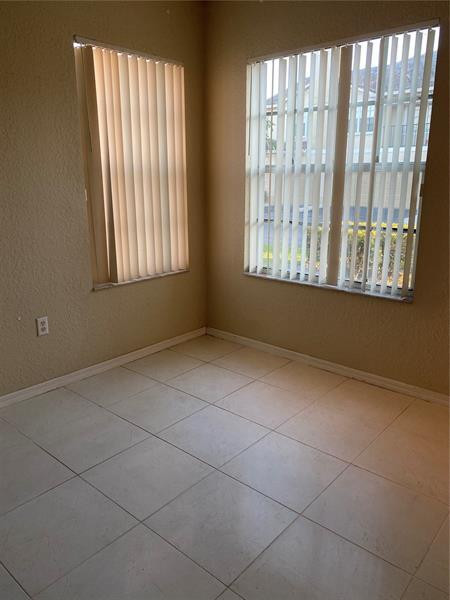Foto del edificio - 307 Belmont Ln