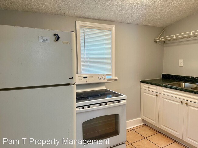 Foto del edificio - 2 br, 1 bath House - 112 E Henry Lane
