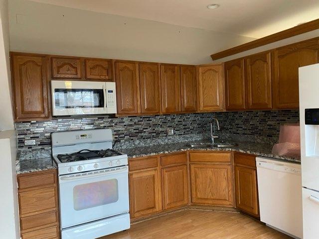 Foto del edificio - 1626 Glen Ellyn Rd