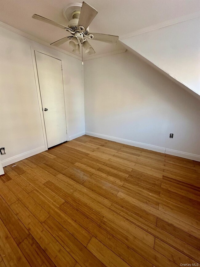 Building Photo - 658 W Broadway