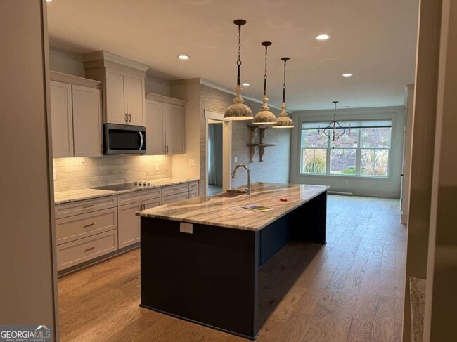 Foto del edificio - 1181 Hidden Hills Cir