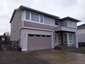 Building Photo - 18639 108th Ave SE