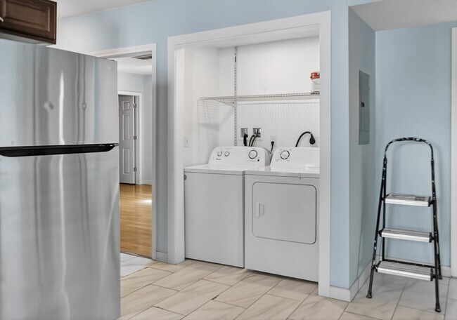 Foto del edificio - 247 Pilgrim Ave