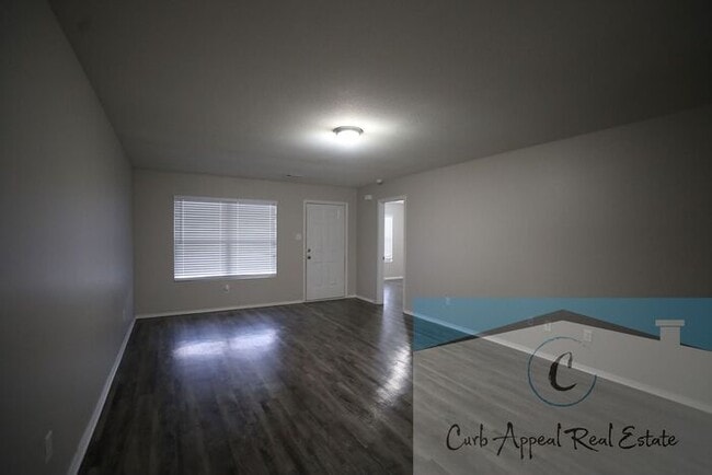 Foto del edificio - Beautiful 4 bed, 2 bath home with fenced back yard - Nettleton!!