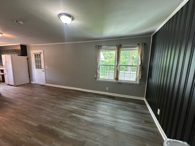 Foto del edificio - 3514 Ridgecrest Ave