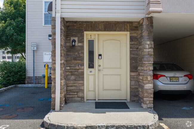 Entrance - City View Townhouses