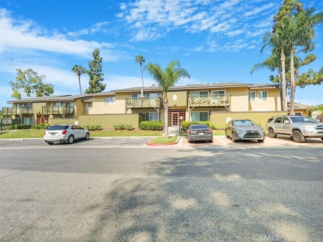 Foto del edificio - 1440 W Lambert Rd
