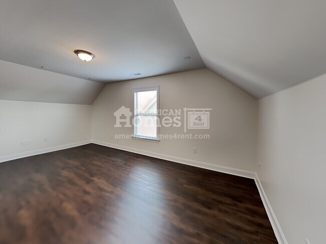 Building Photo - 52 Balsam Fir Place