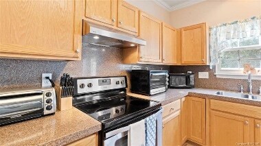 Foto del edificio - 18651 Shawnee Ridge Rd
