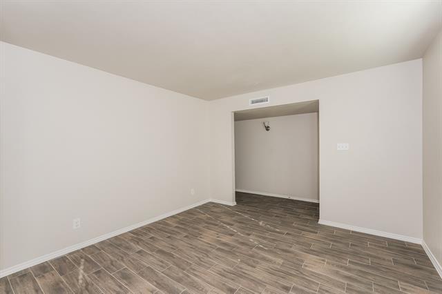 Foto del edificio - 617 Faye St