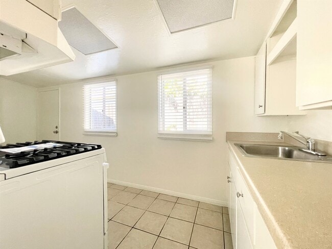 Foto del edificio - Studio West of PCH!