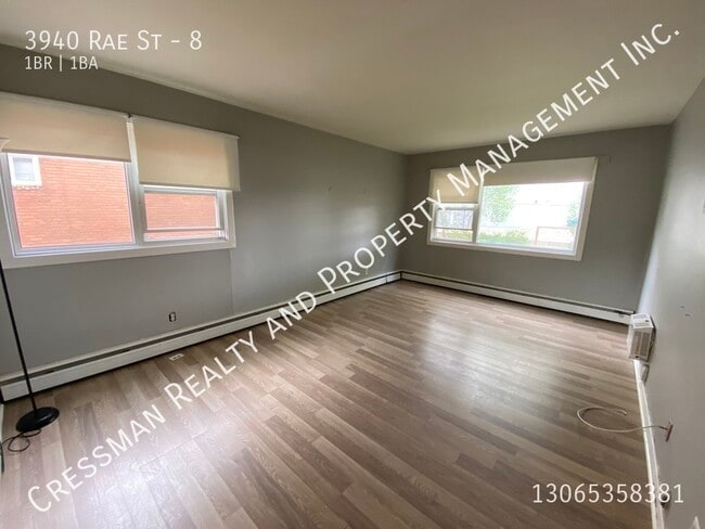 Building Photo - 1 Bed, 1 Bath APARTMENT located in South R...